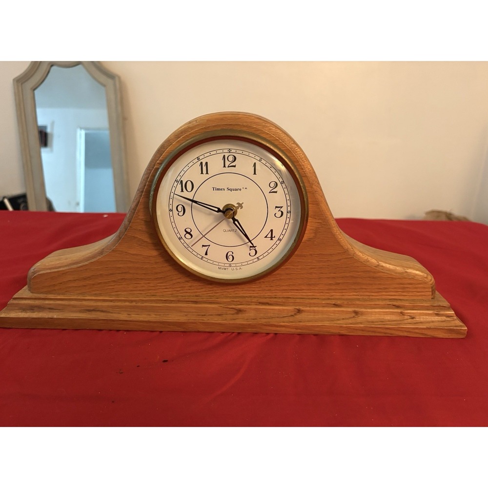VTG Times Square Oak Wood Mantel Shelf Clock Quartz Battery Tested Working 16"